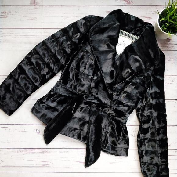 MILLY NEW YORK Faux Fur Tie-Waist Black Short Jacket Size 6 - Picture 1 of 6